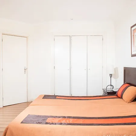 ホテル Yellow Garden