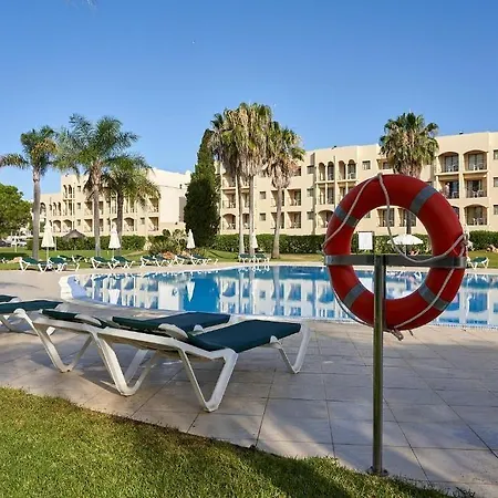 Hotel Yellow Garden