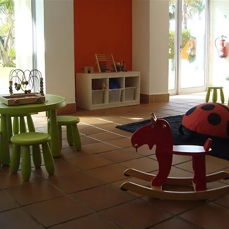 Yellow Garden 4* Alvor