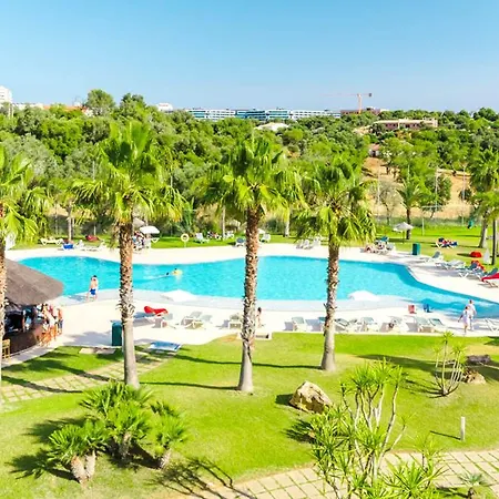 Yellow Garden Alvor