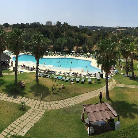 Yellow Garden Alvor